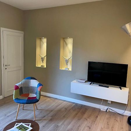 Luxury Apartment In City Center Флоренція Екстер'єр фото