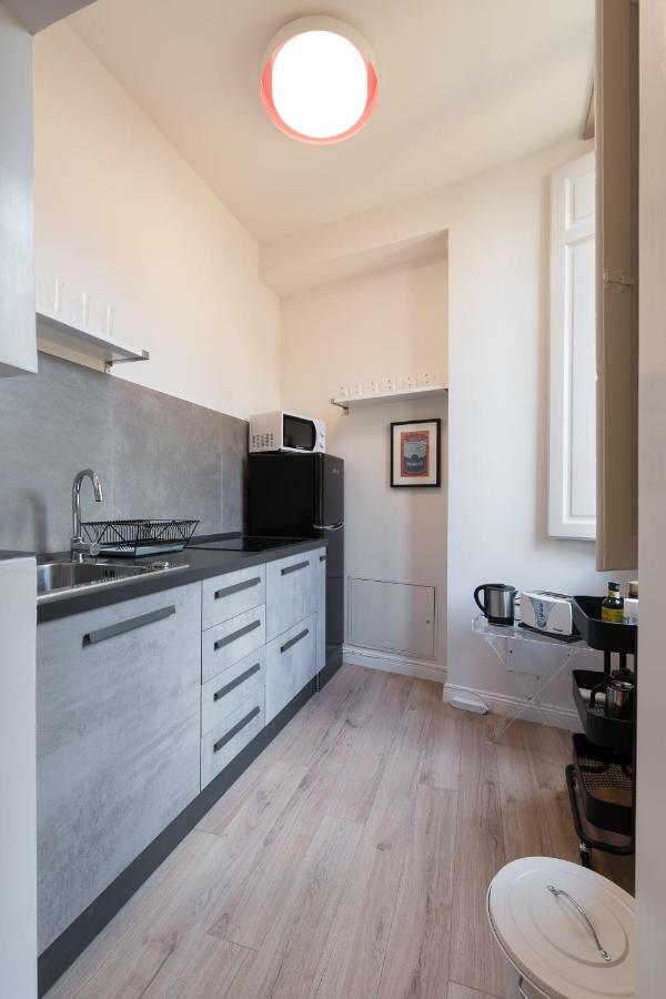 Luxury Apartment In City Center Флоренція Екстер'єр фото